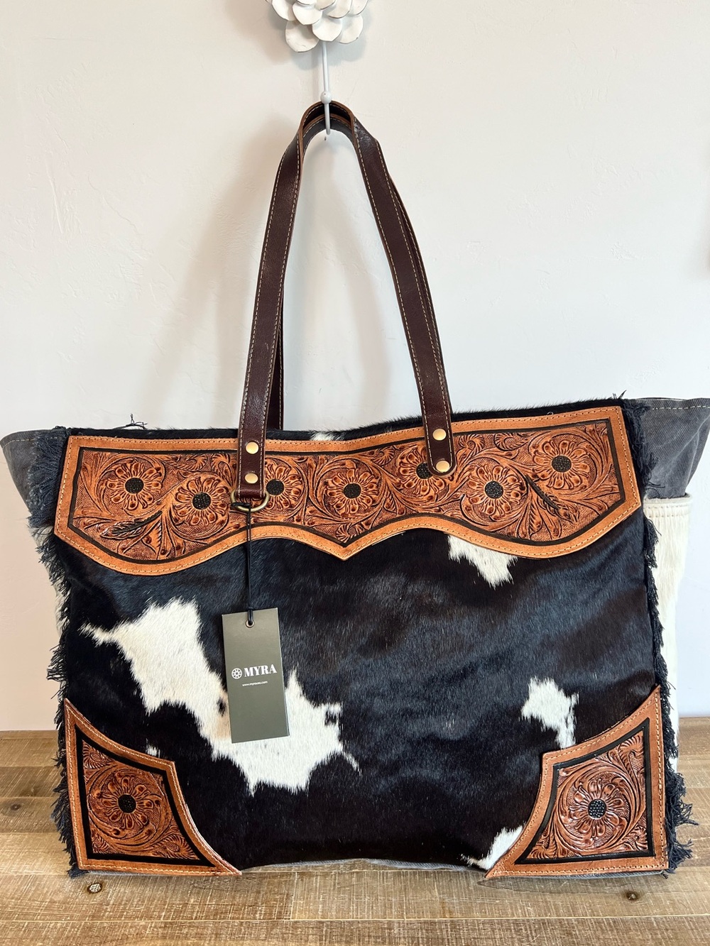 Myra Bag Cowhide Weekender Tooled Leather XL Boho Travel Duffel Western Carry On - Picture 3 of 12